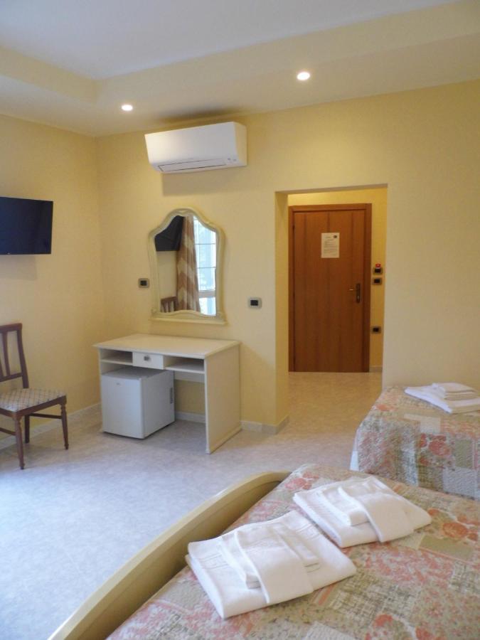 לינה וארוחת בוקר Tortoreto A Casa Di Nelly מראה חיצוני תמונה