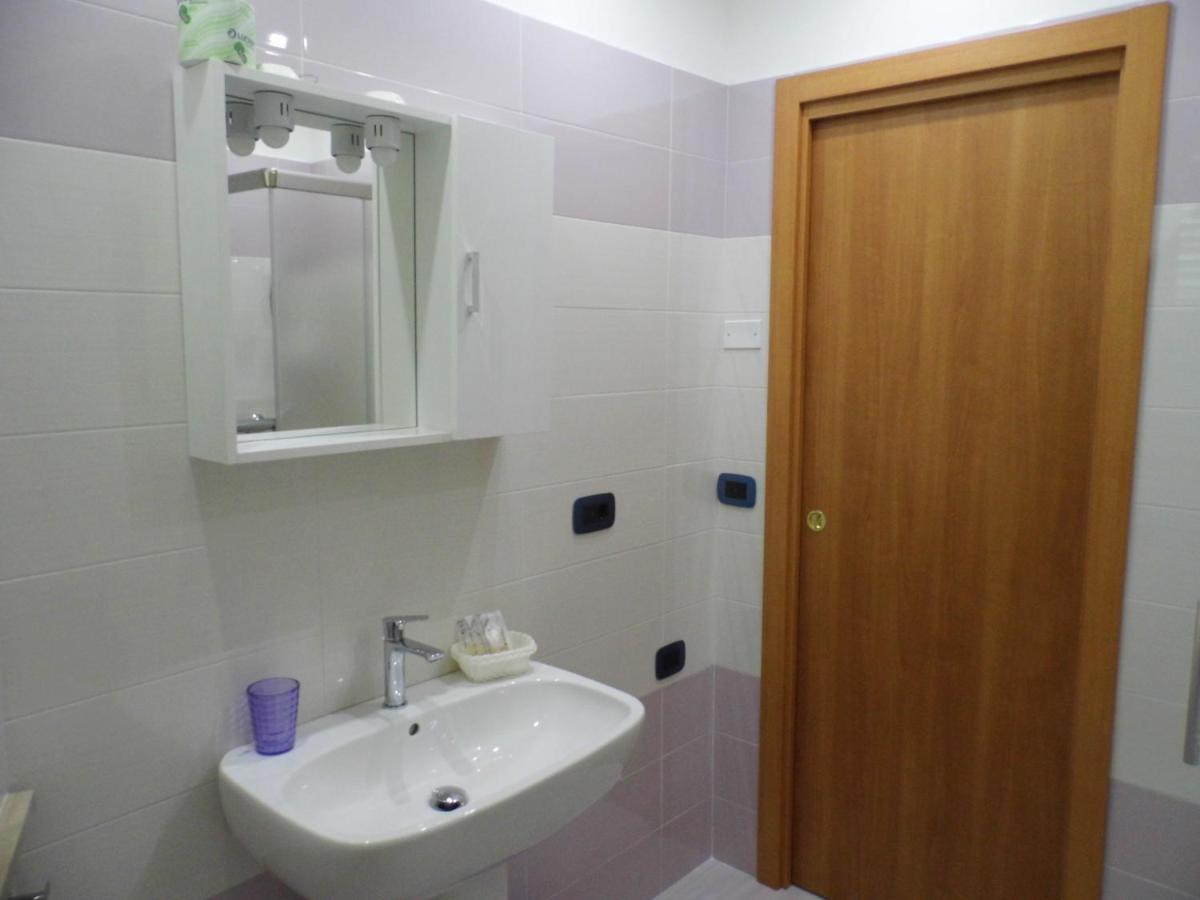 לינה וארוחת בוקר Tortoreto A Casa Di Nelly מראה חיצוני תמונה