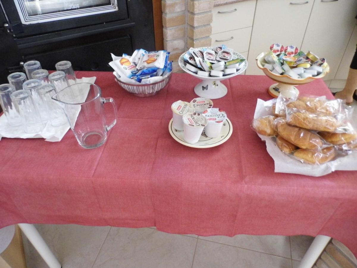 לינה וארוחת בוקר Tortoreto A Casa Di Nelly מראה חיצוני תמונה